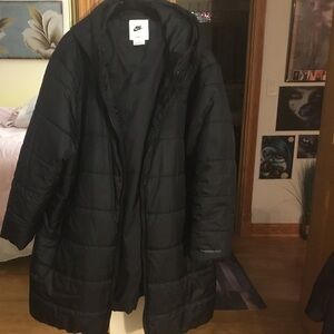 Nike Women's Dark Puffer Jacket